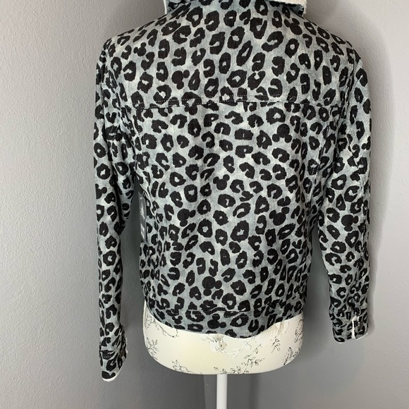 New! Disney Women's Mickey Mouse Jacket Leopard XS - Picture 3 of 3